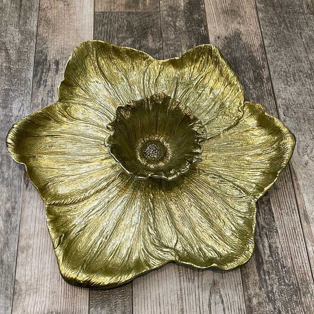 MICHAEL ARAM PLATTER